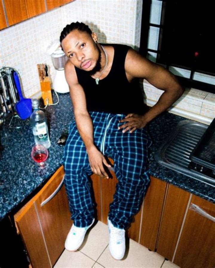 Asake Biography: Age, Songs, Net Worth, Girlfriend, Record Label, Facts