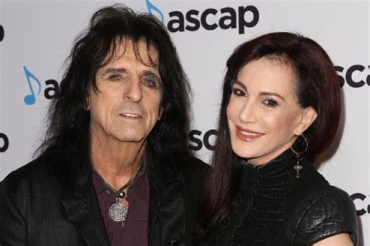 Discover The Age Of Alice Cooper's Wife