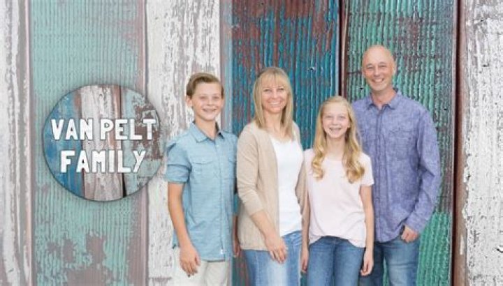 Exploring The Scott Van Pelt Family