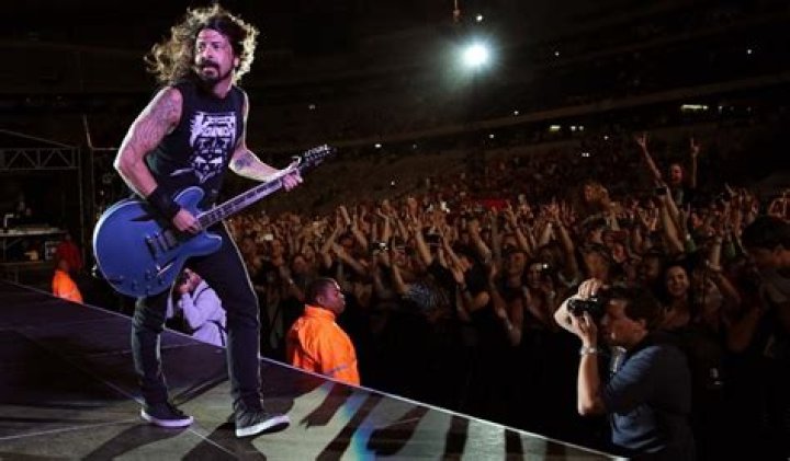 Foo Fighters Dave Grohl Car Accident Details, Injuries Suspect And Case Details