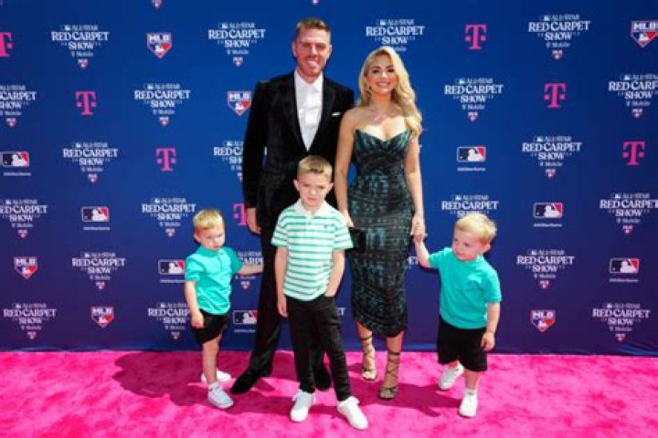 Freddie Freeman Born