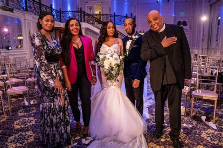 Is Vanessa Simmons Married? Her Bio, Age, Husband and Net worth