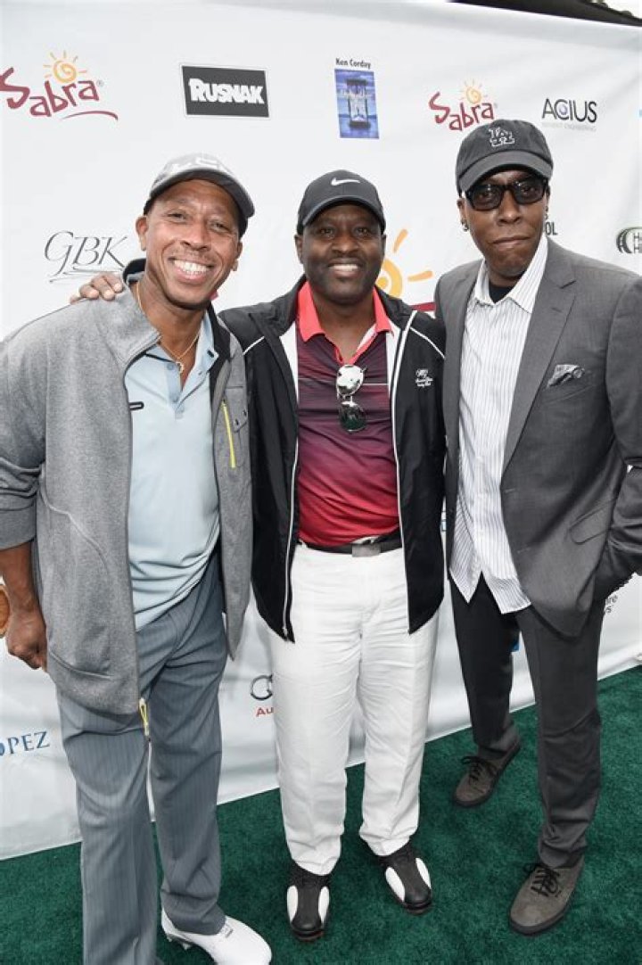 Jeffrey Osborne Height And Weight