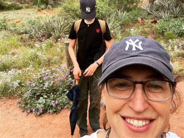 Mayim Bialik's Parents And Their Profound Influence
