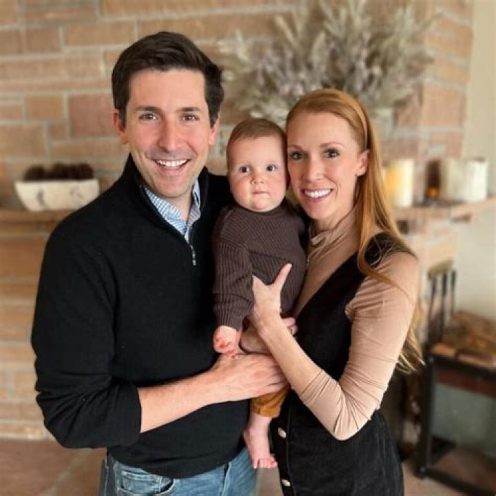 Mike Purcell Biography, Age, Height, Wife, Net Worth, Family