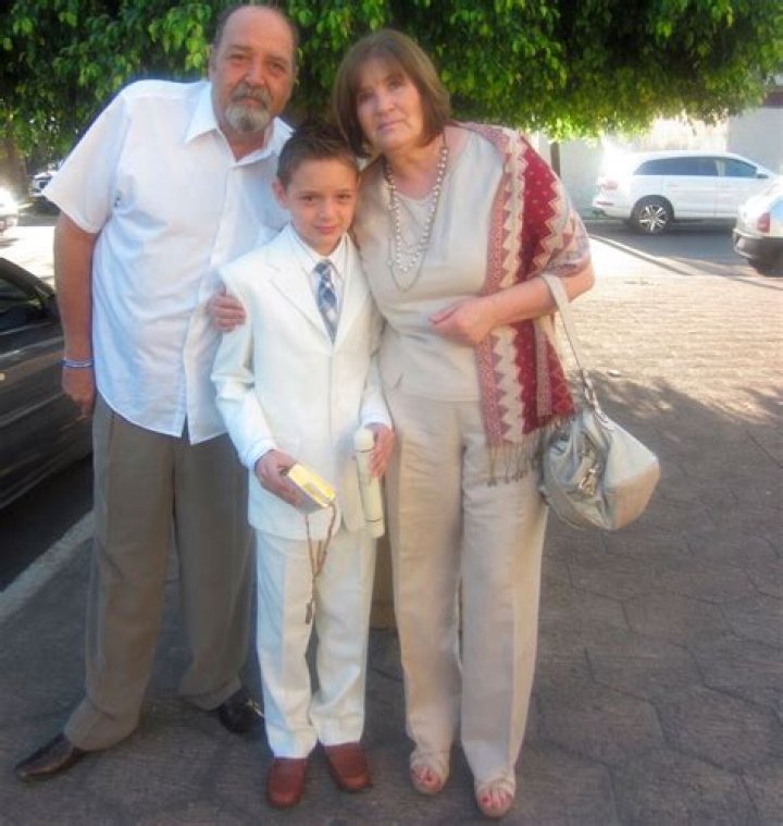 Peso Pluma's Parents