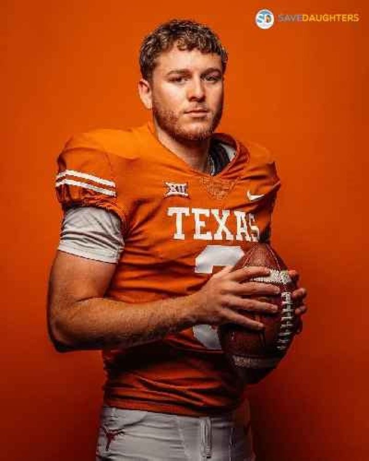 Quinn Ewers Girlfriend, Net Worth, Family, Ethnicity, Wiki