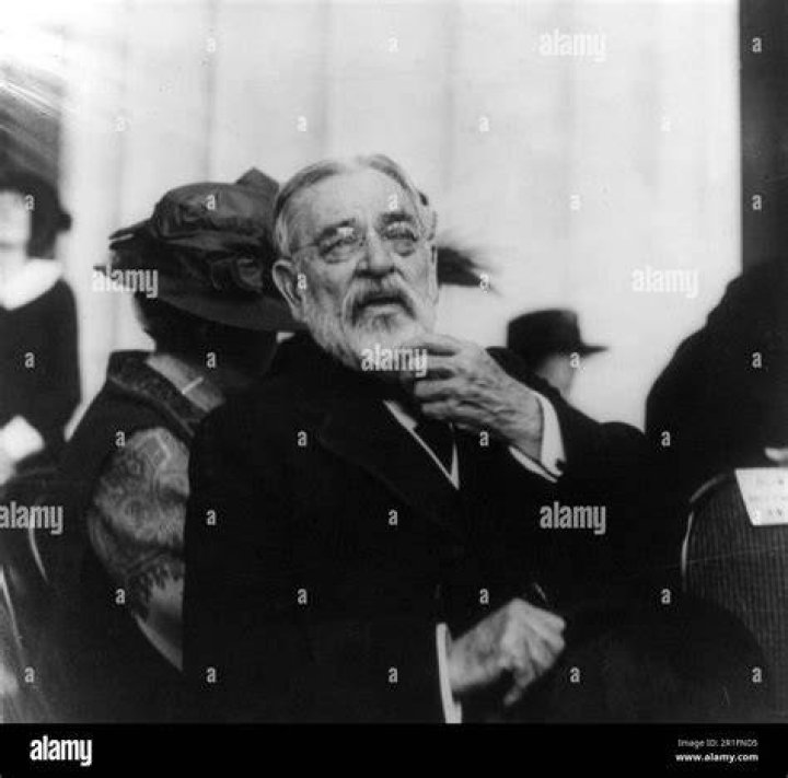 Robert Todd Lincoln ·