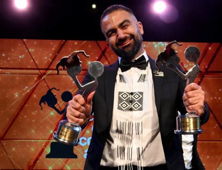 The Comedian Who Keeps Audiences In Stitches