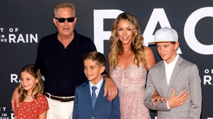 The Scary Reason Kevin Costner Had To Skip The 2023 Golden Globes