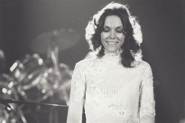 This Was The Net Worth Of Karen Carpenter When She Died