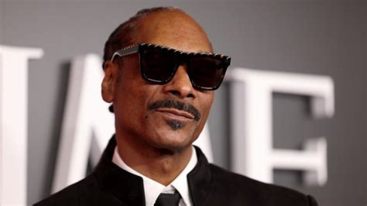 Unveiling Snoop Dogg's Stature: Secrets Of Height Revealed