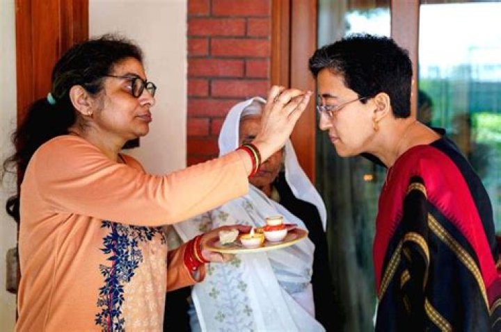 Unveiling The Impactful Work Of Manish Sisodia's Second Wife