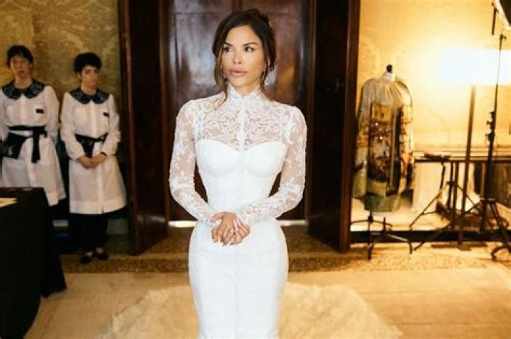 Unveiling The Journey Of Young Lauren Sanchez: Discoveries And Insights