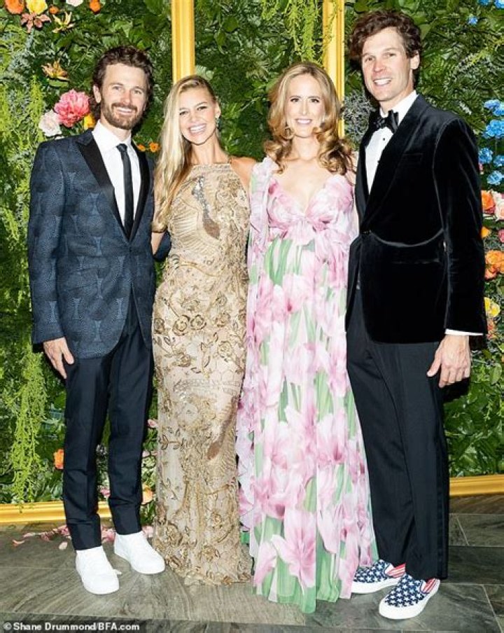 Unveiling The Multifaceted Life Of Kelly Rohrbach's Husband, Steuart Walton: Business, Philanthropy, & Family