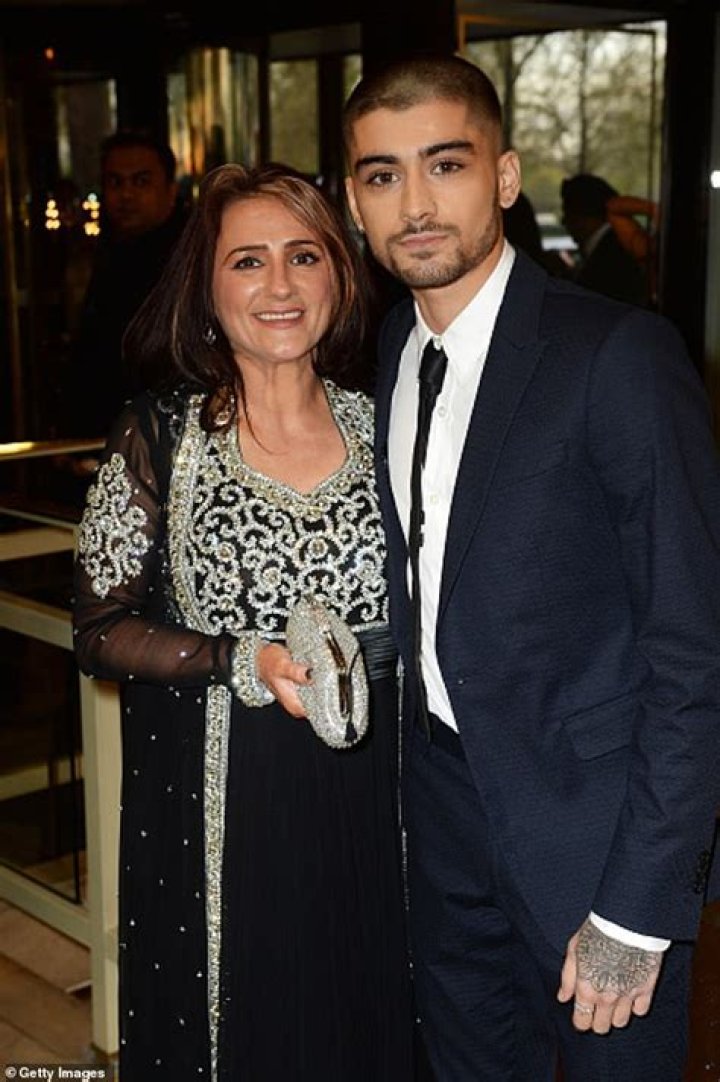 Unveiling Zayn Malik's Mother: Discoveries And Insights