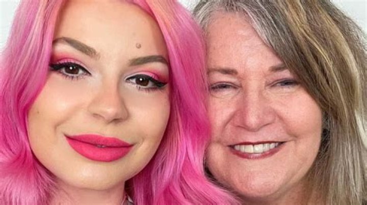 YouTube Star Relationships With Questionable Age Gaps |